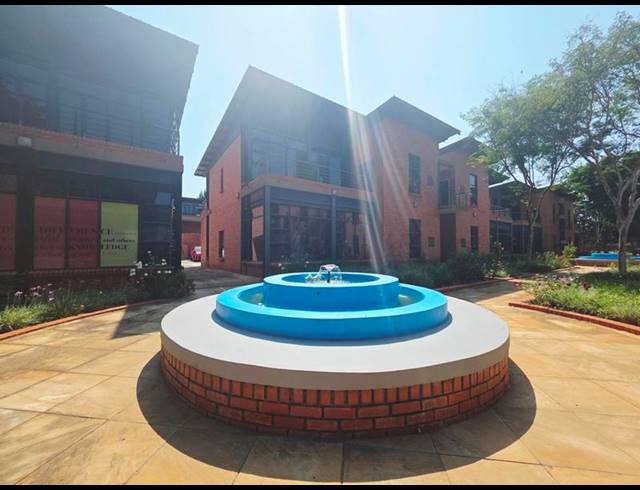 BUSINESS FOR SALE IN DIE HOEWES